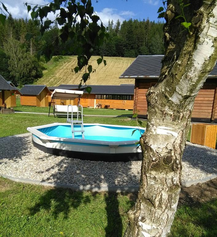 Chaty Na Malajce Karlovice  Exteriör bild